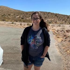 Meet your Posher, Caroline